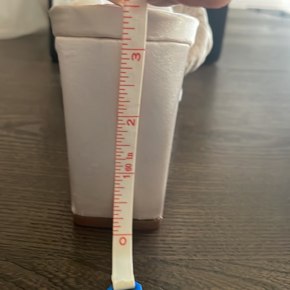 Ivory Block Heel - Picture 8 of 8